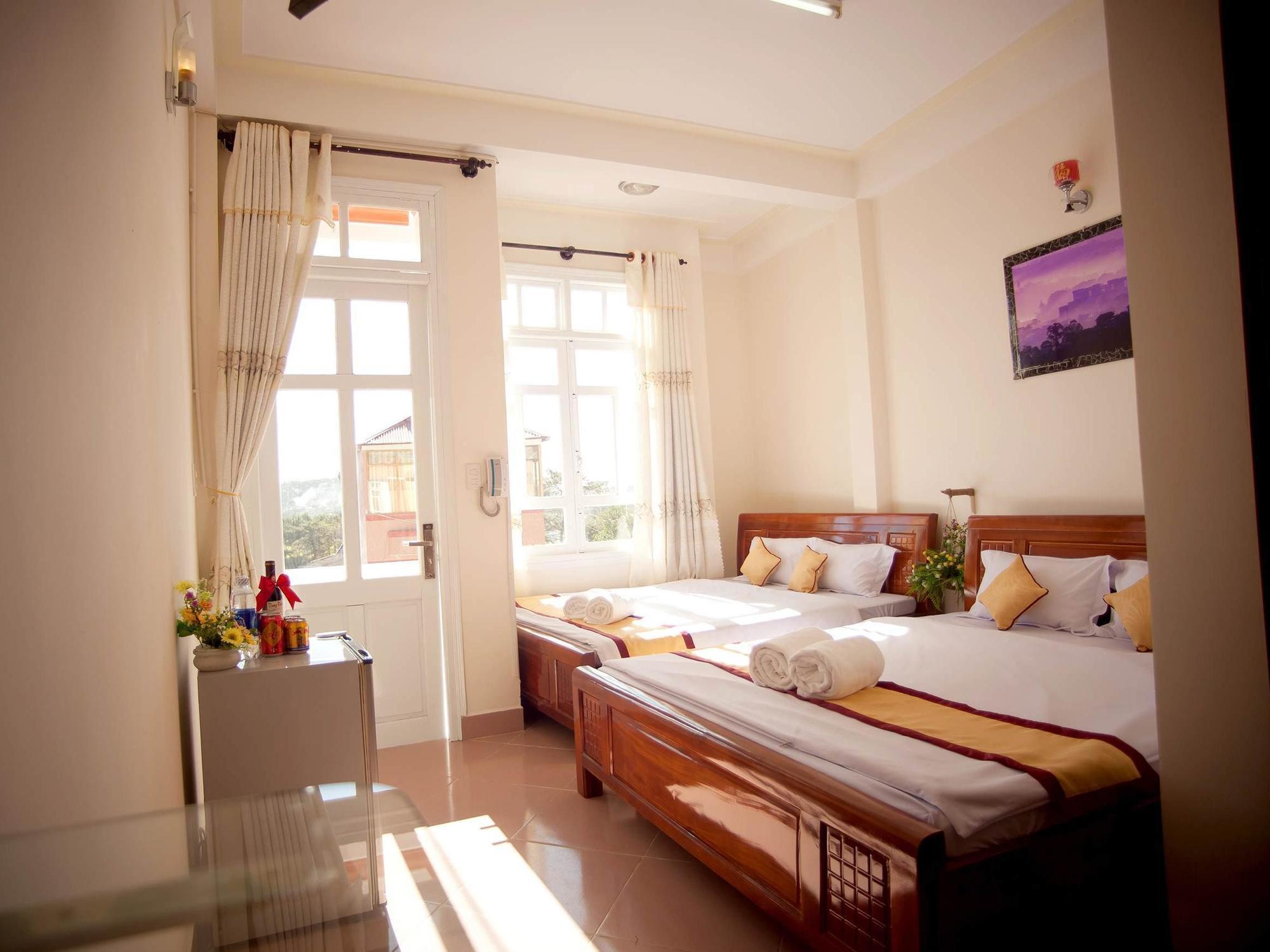 Happy Day 1 Hotel Da Lat Eksteriør billede